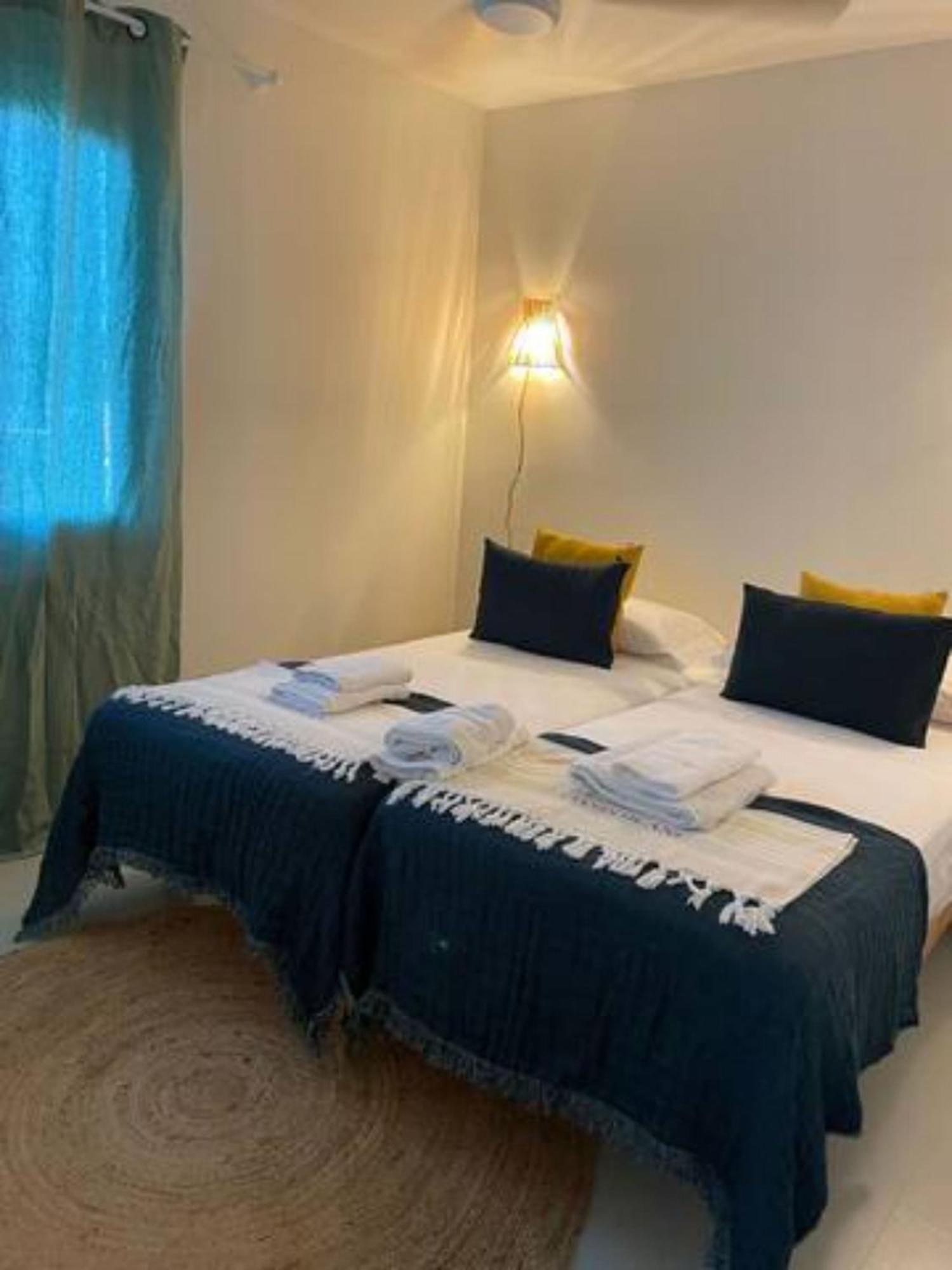 Apartamento Arenal D'En Castell South Exterior foto